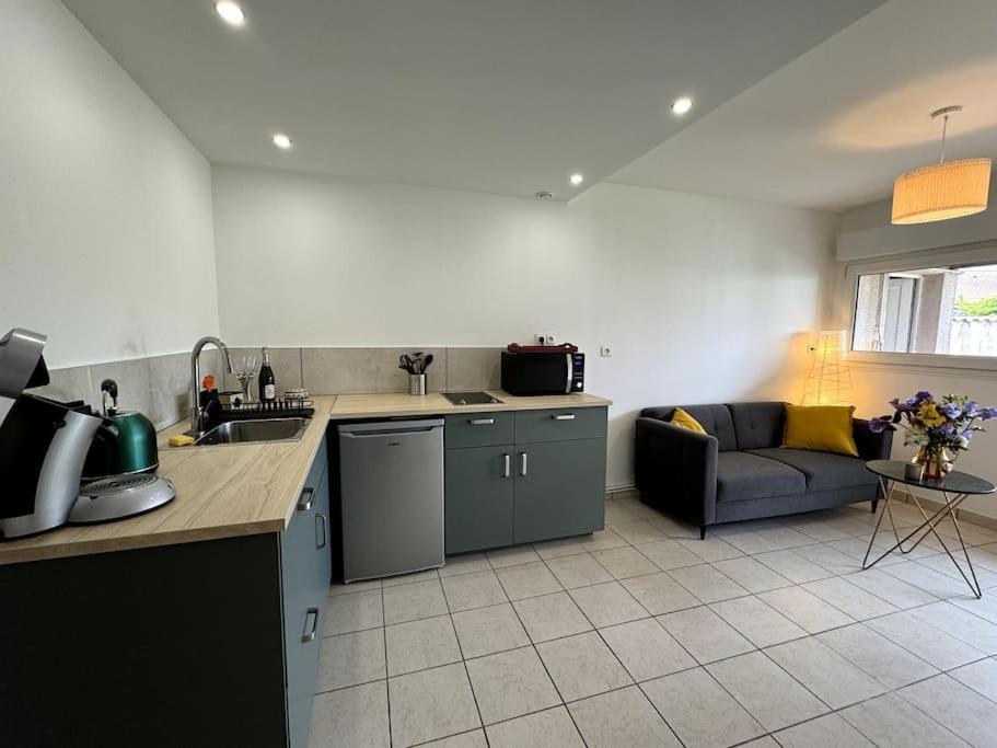 T2 Independant Avec Jardin Apartman Livron-sur-Drôme Kültér fotó